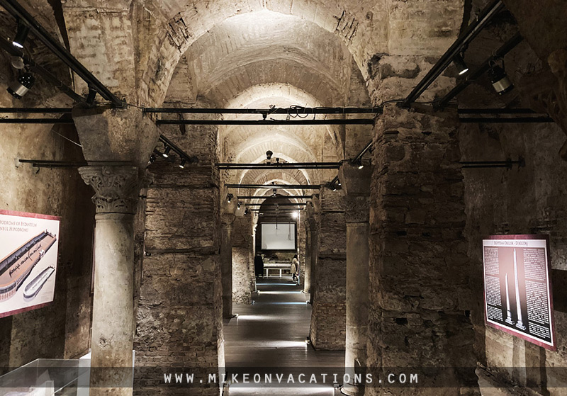 Exploring the Basilica Cistern with children in Istanbul Basilica Cistern underground columns, historic attractions in Istanbul with kids