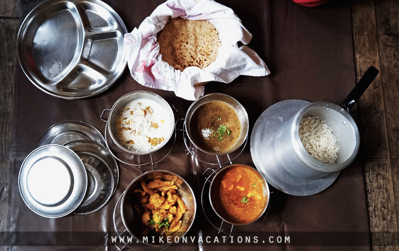 Aloo gobi rice chapati Manali Indian vegetarian food