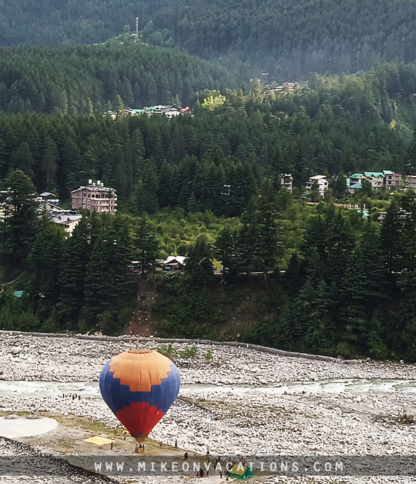 Нot air balloon Beas river Manali mountains activity