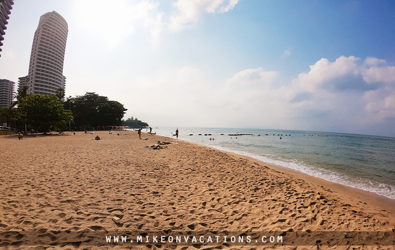 Wongamat Beach – one of the best family beaches in Pattaya Wide sandy Wongamat Beach in Pattaya for families