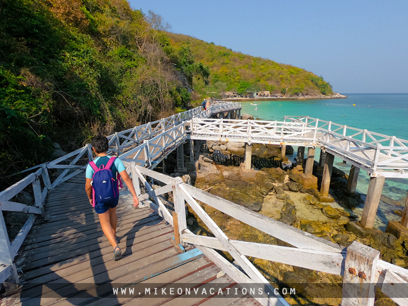 Easy walk to Sangwan Beach on Koh Larn Walking from Tawaen Pier to Sangwan Beach Koh Larn